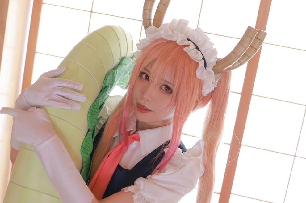 水淼aqua的巫女：经典cosplay照片欣赏